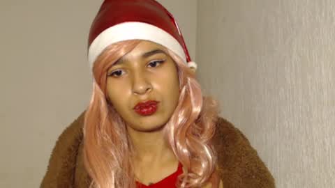 Snapshot of made_lover1999 chatting on December 21, 2024, 12:59 pm Made online show from December 21, 2024, 12:59 pm