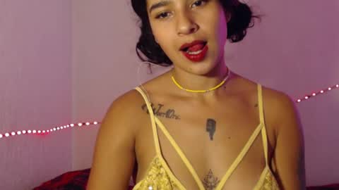 Snapshot of made_lover1999 chatting on February 23, 2025, 6:12 pm Made online show from February 23, 2025, 6:12 pm