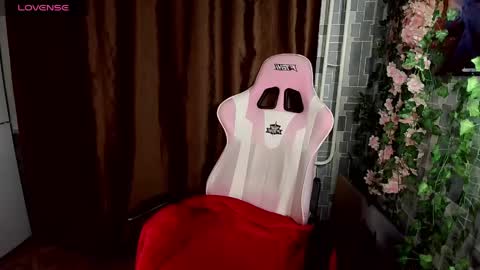 madelaines online show from May 12, 2026, 4:37 pm