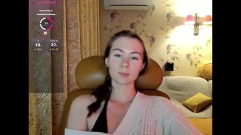 madeleinequincy online show from October 11, 2025, 2:55 am