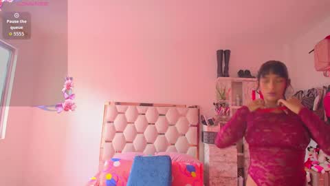 madelyn roses online show from October 12, 2025, 4:39 pm