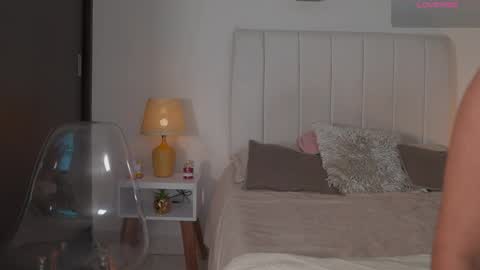 Valentina   1030   530  -  online show from June 2, 2026, 5:42 am