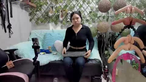 MADISON online show from September 12, 2025, 12:27 pm