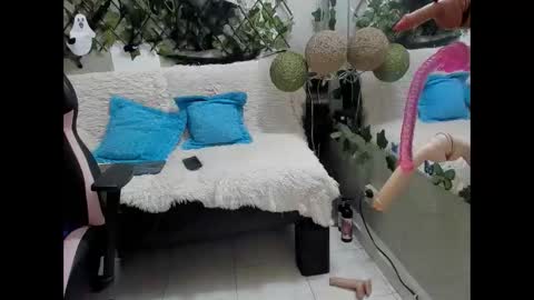 MADISON online show from October 19, 2025, 12:28 pm