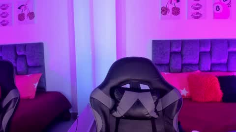 Madison Rosee online show from April 15, 2026, 1:34 am