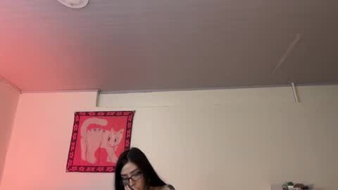 madison  online show from October 9, 2025, 3:59 am