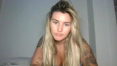 Snapshot of madisonlubbe2 chatting on July 10, 2026, 10:23 pm madisonlubbe2 online show from July 10, 2026, 10:23 pm