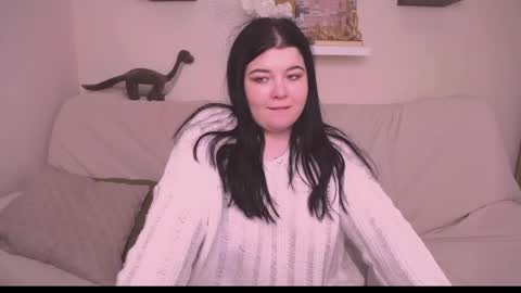 madisonmongomery online show from January 3, 2025, 8:32 am