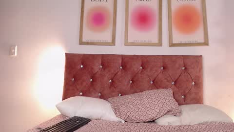    online show from November 9, 2025, 7:12 pm