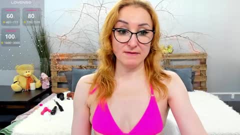 Snapshot of madissonkiss chatting on February 26, 2025, 4:25 am Madisson online show from February 26, 2025, 4:25 am