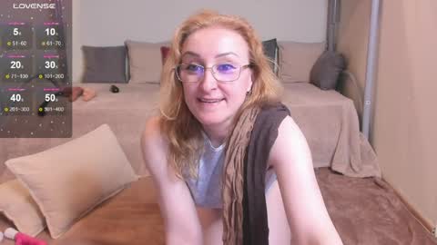 Snapshot of madissonkiss chatting on April 7, 2026, 7:47 pm Madisson online show from April 7, 2026, 7:47 pm