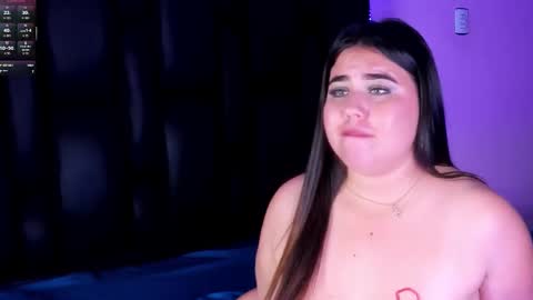 madissonlee__ online show from October 8, 2025, 8:28 pm