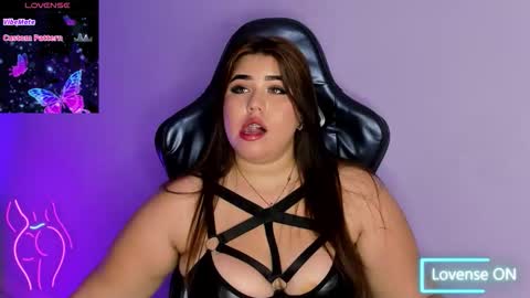 madissonlee__ online show from December 19, 2025, 7:21 pm