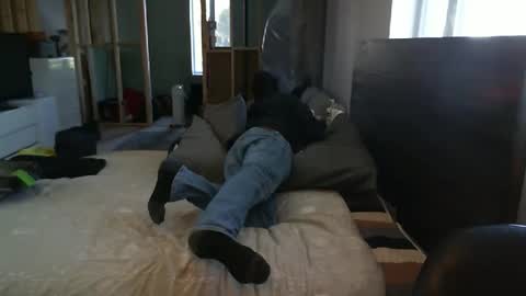 Snapshot of madmax0133 chatting on February 15, 2026, 8:27 pm Guigui online show from February 15, 2026, 8:27 pm