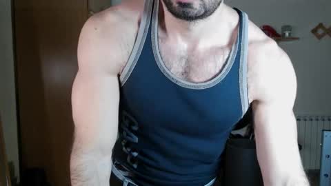 madmax20x online show from February 11, 2026, 11:43 pm