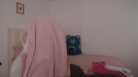 madysson__js_ online show from February 24, 2025, 8:58 pm