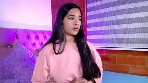 Snapshot of maeena chatting on December 11, 2024, 11:21 pm maeena online show from December 11, 2024, 11:21 pm