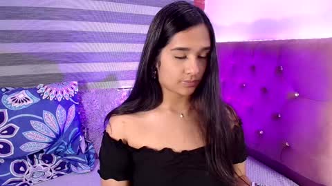 Snapshot of maeena chatting on January 28, 2025, 7:42 pm maeena online show from January 28, 2025, 7:42 pm