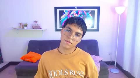 Maik online show from April 16, 2026, 9:39 pm