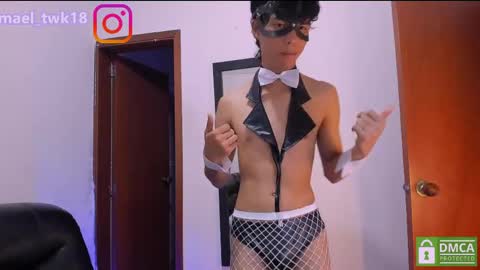 Mael online show from April 18, 2026, 10:21 pm