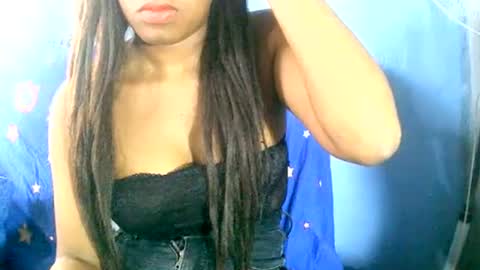 MaelahLove online show from December 11, 2024, 12:02 pm