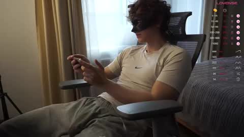 Snapshot of maestro3369 chatting on October 9, 2025, 12:03 pm Mike XMaestro 3369 online show from October 9, 2025, 12:03 pm