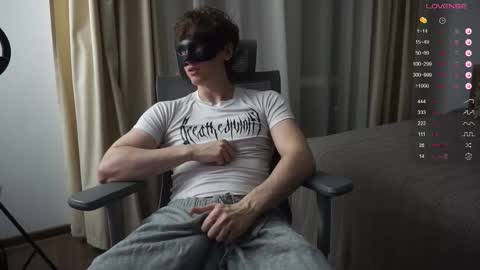 Mike XMaestro 3369 online show from December 14, 2025, 7:29 pm