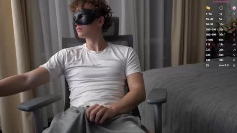 Snapshot of maestro3369 chatting on February 18, 2026, 3:19 pm Mike XMaestro 3369 online show from February 18, 2026, 3:19 pm