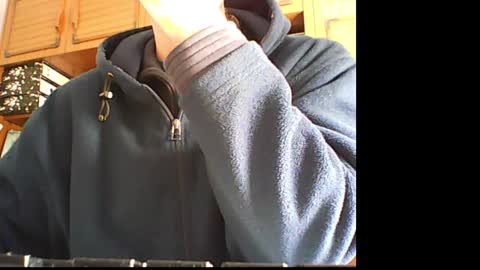 Snapshot of maestrojedi0 chatting on December 18, 2024, 10:19 am Maestrojedi0 online show from December 18, 2024, 10:19 am