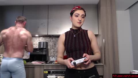 Snapshot of maevemads chatting on December 24, 2024, 9:55 pm Meaves online show from December 24, 2024, 9:55 pm