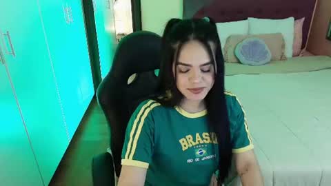 Snapshot of mafer_meow chatting on June 27, 2026, 10:48 pm Mafer Flor online show from June 27, 2026, 10:48 pm