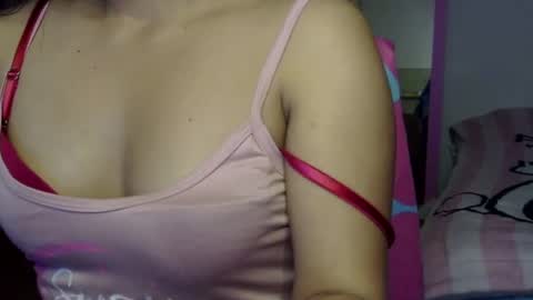 maferchavez88 online show from November 18, 2025, 1:44 am