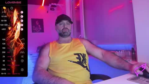 Snapshot of magabear chatting on February 7, 2026, 2:59 am Magabear online show from February 7, 2026, 2:59 am