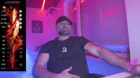 Snapshot of magabear chatting on February 25, 2026, 8:46 am Magabear online show from February 25, 2026, 8:46 am