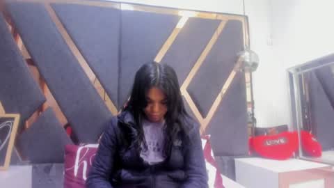Snapshot of maggyx_69 chatting on July 4, 2026, 2:12 pm Kimy online show from July 4, 2026, 2:12 pm