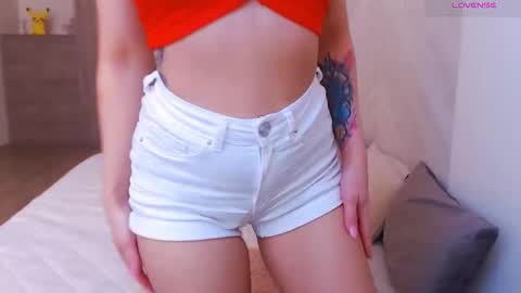 Snapshot of magic_eyes_ chatting on April 24, 2026, 2:36 am Hypnotizing online show from April 24, 2026, 2:36 am