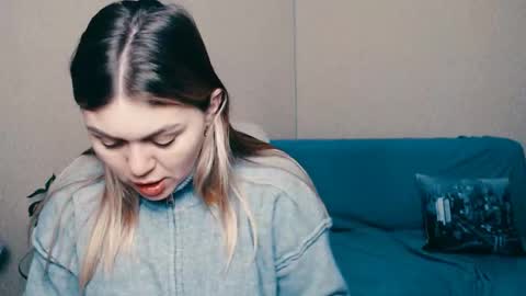 magic_katarina_ online show from January 24, 2025, 8:23 am