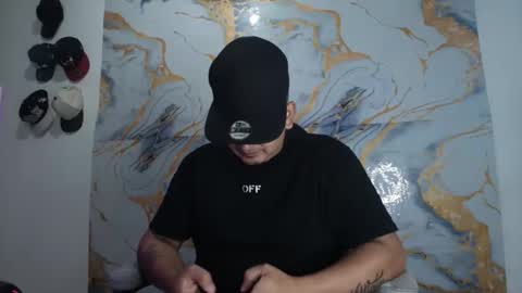 magic_milk23 online show from March 8, 2026, 5:44 am