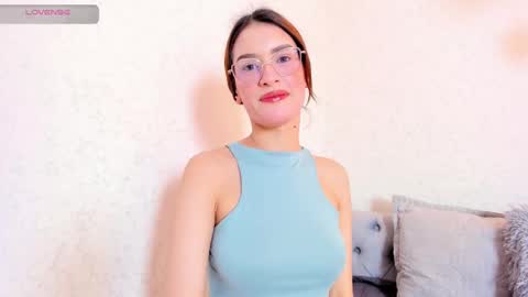 Snapshot of magic_rouse chatting on October 15, 2025, 4:34 am M Rss online show from October 15, 2025, 4:34 am