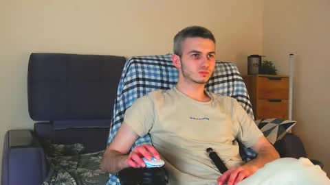 magic_storms online show from April 19, 2026, 12:33 am