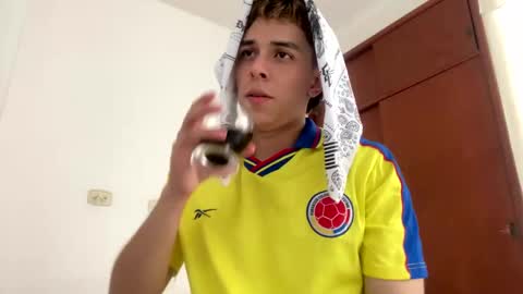 Tony Hoffa online show from January 1, 2025, 6:27 pm