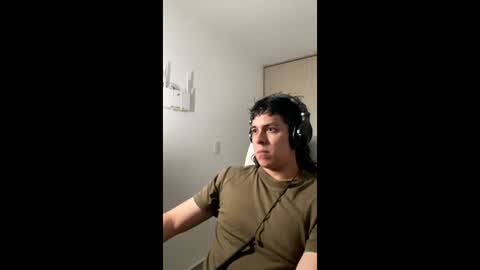 Snapshot of magic_tony chatting on May 27, 2026, 5:04 am Tony Hoffa online show from May 27, 2026, 5:04 am