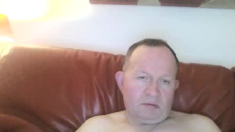 magicman250 online show from December 14, 2025, 11:15 am