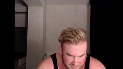 magicmax2017 online show from February 17, 2025, 2:59 pm