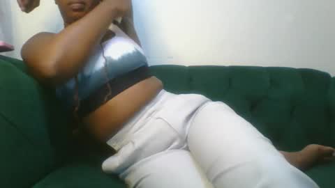 magicbabe online show from April 14, 2026, 7:36 am