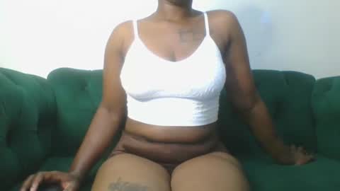 magicbabe online show from June 1, 2026, 7:04 pm