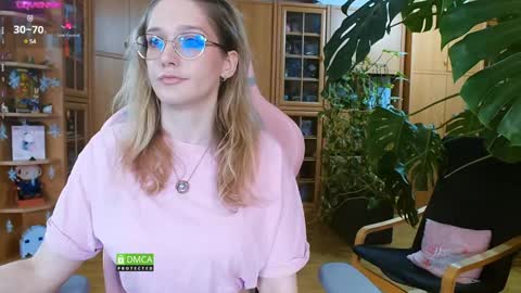 Snapshot of magicstylex chatting on January 13, 2025, 9:09 pm Nicole online show from January 13, 2025, 9:09 pm