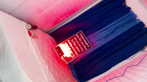 Mocah online show from March 8, 2025, 4:39 pm