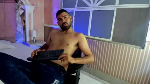 Snapshot of magnus_alejo chatting on April 23, 2026, 11:20 am Magnus Alejo online show from April 23, 2026, 11:20 am
