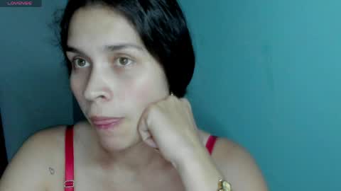 Snapshot of mahiia_1 chatting on April 13, 2026, 3:12 am Mahiia online show from April 13, 2026, 3:12 am